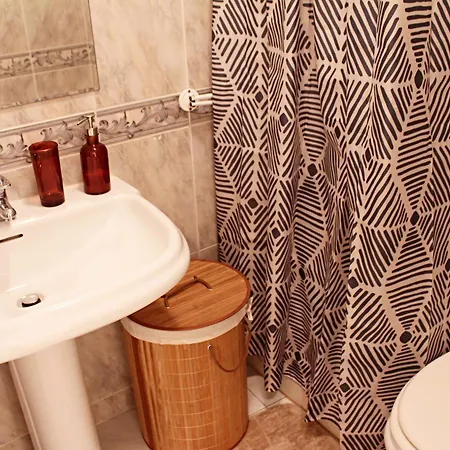 Vds Big And Cosy In !new! Lisbon